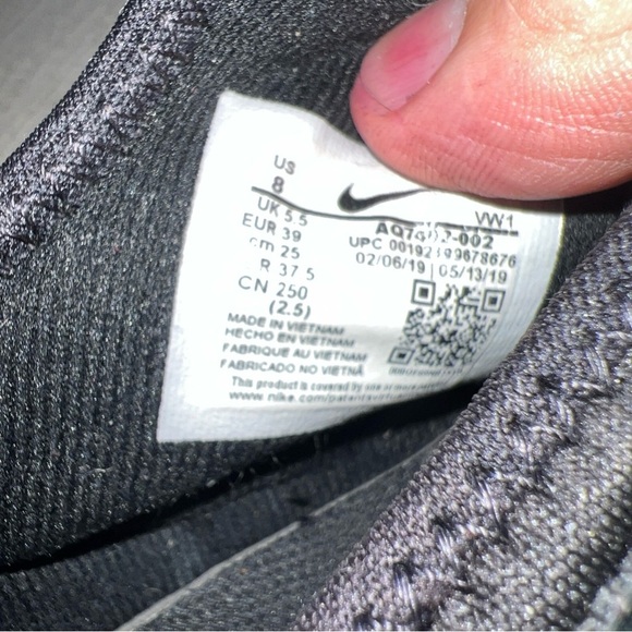 Nike Women's Air Max Bella TR 2 Training Shoes AQ7492-002 Black White Size 8 US - Picture 10 of 10